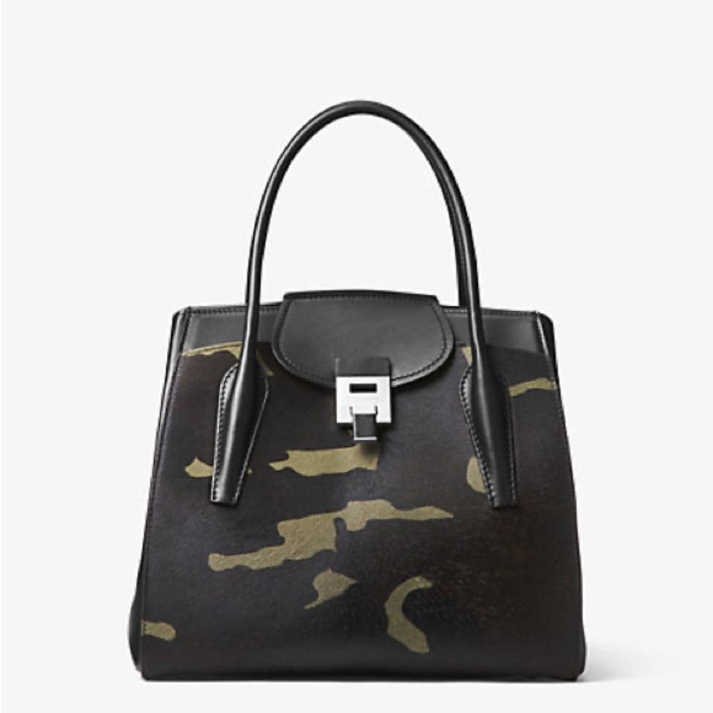 Authentic Michael kors camo Bancroft large size